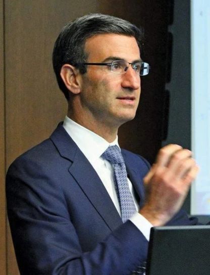 Has Peter Orszag Addressed the Hair Loss Rumors?